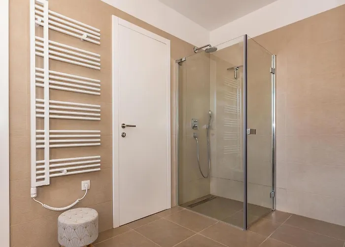 Vikendica Pet Friendly In With Wifi *