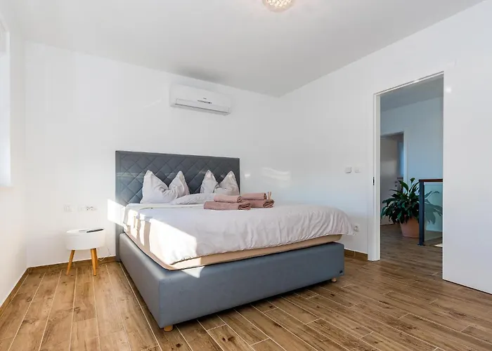 Pet Friendly In With Wifi